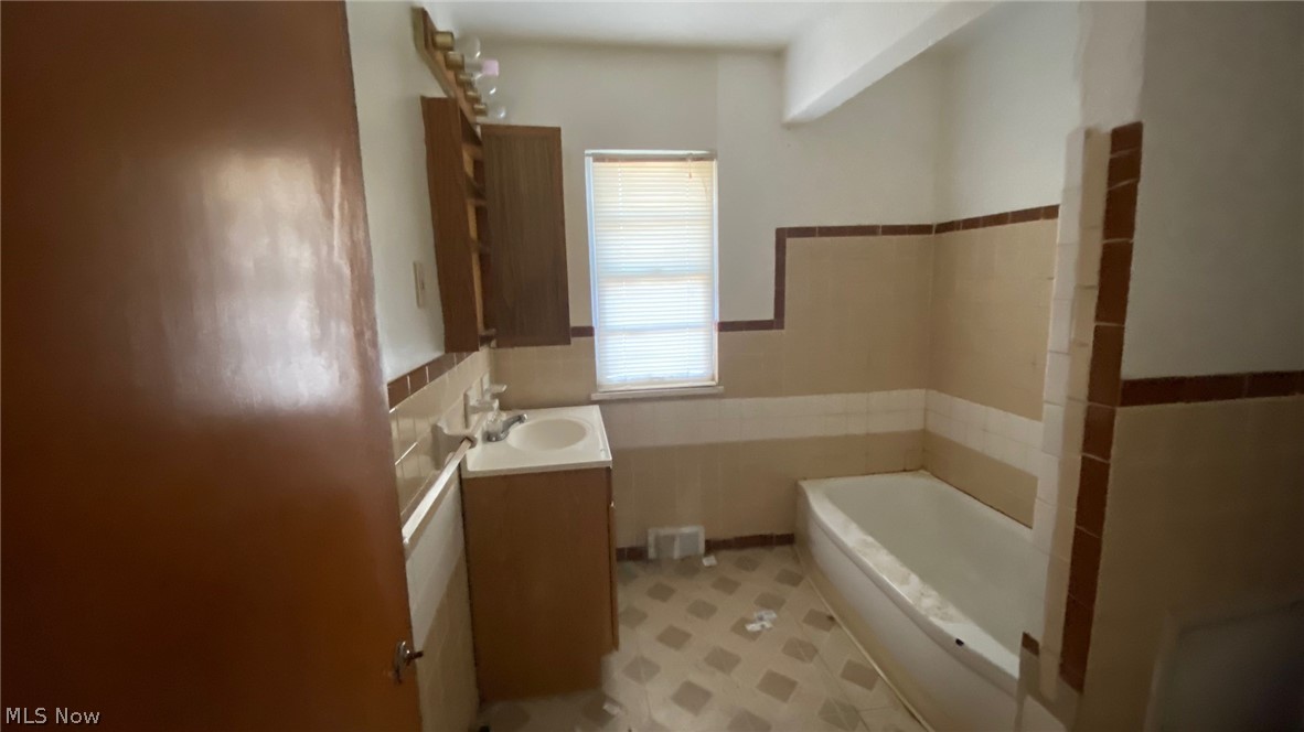 Homesite Gardens - Residential