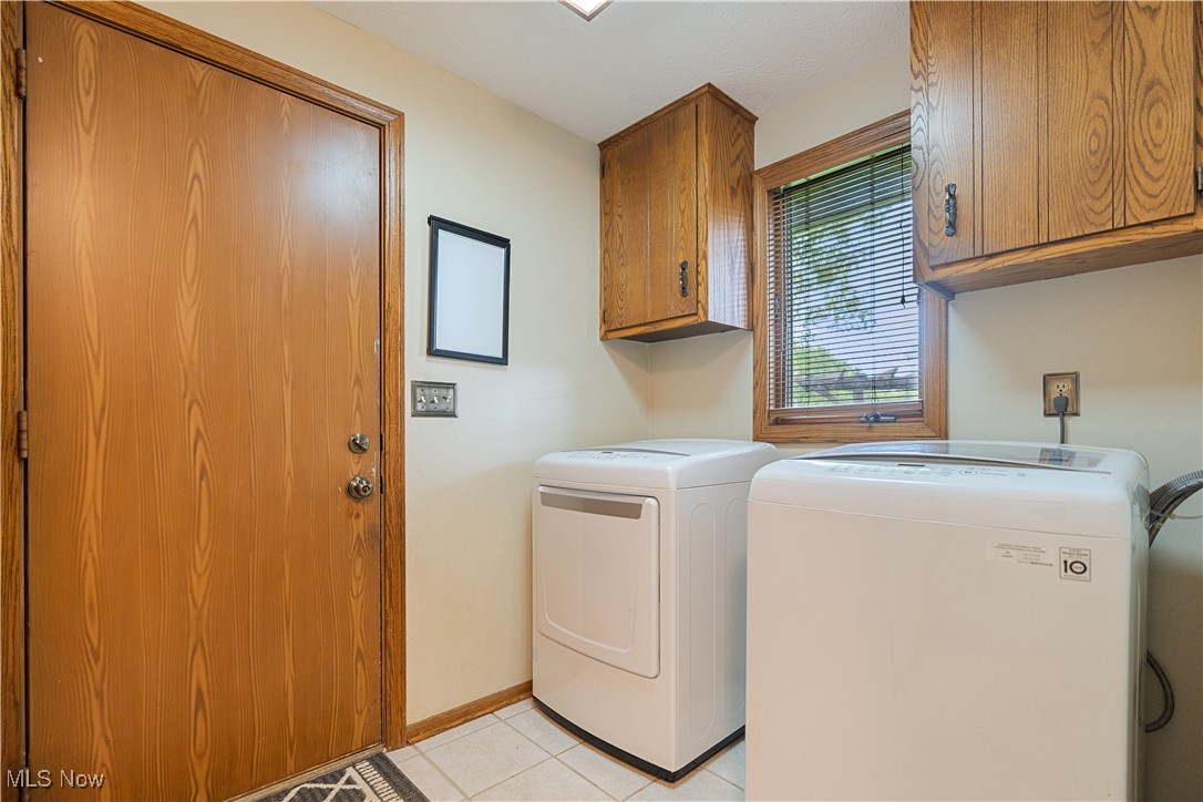 9066 Shelby Street, Massillon, Ohio image 22