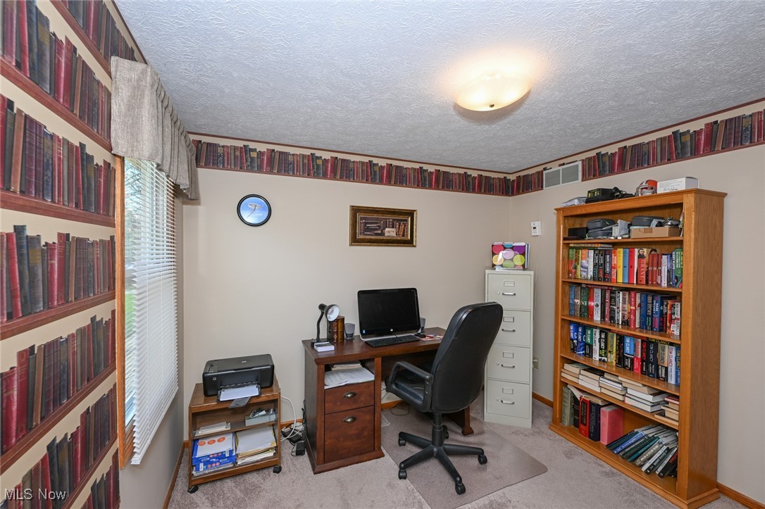 4060 Plum Wood Way, Uniontown, Ohio image 29