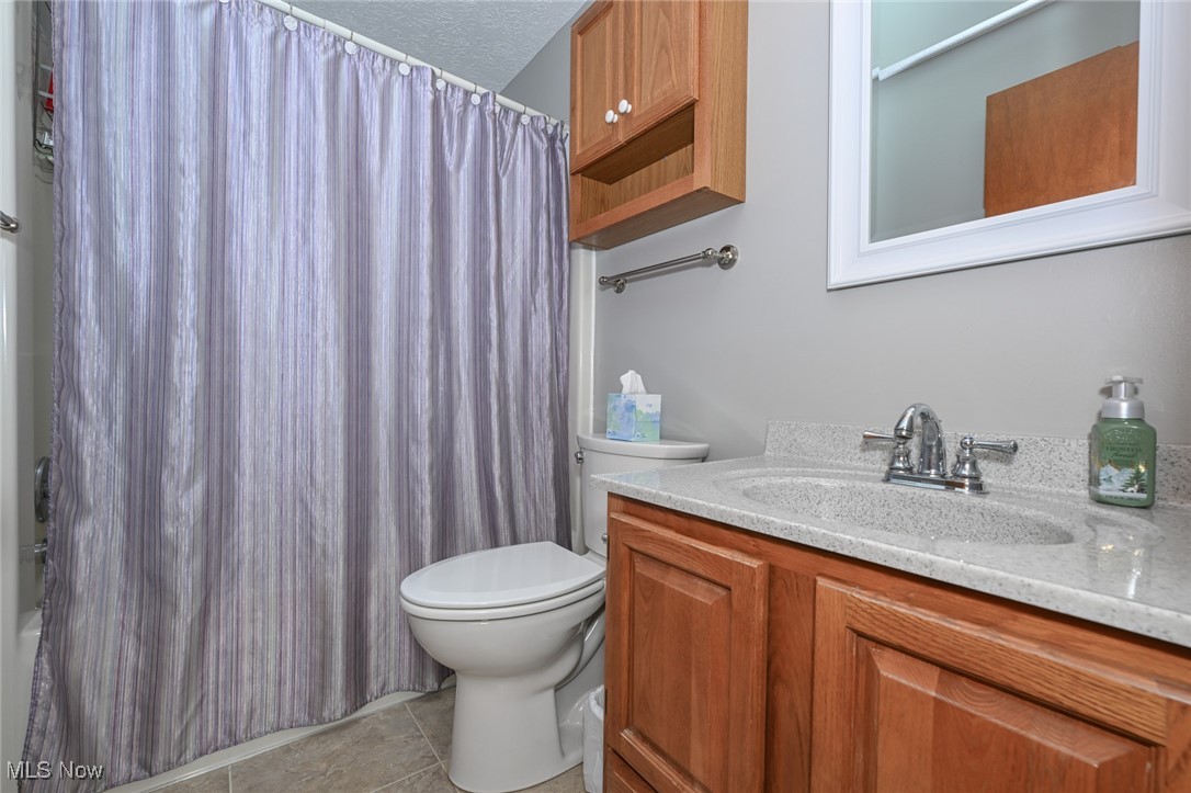 4060 Plum Wood Way, Uniontown, Ohio image 32