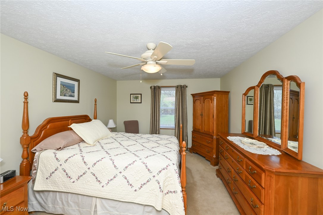 4060 Plum Wood Way, Uniontown, Ohio image 23