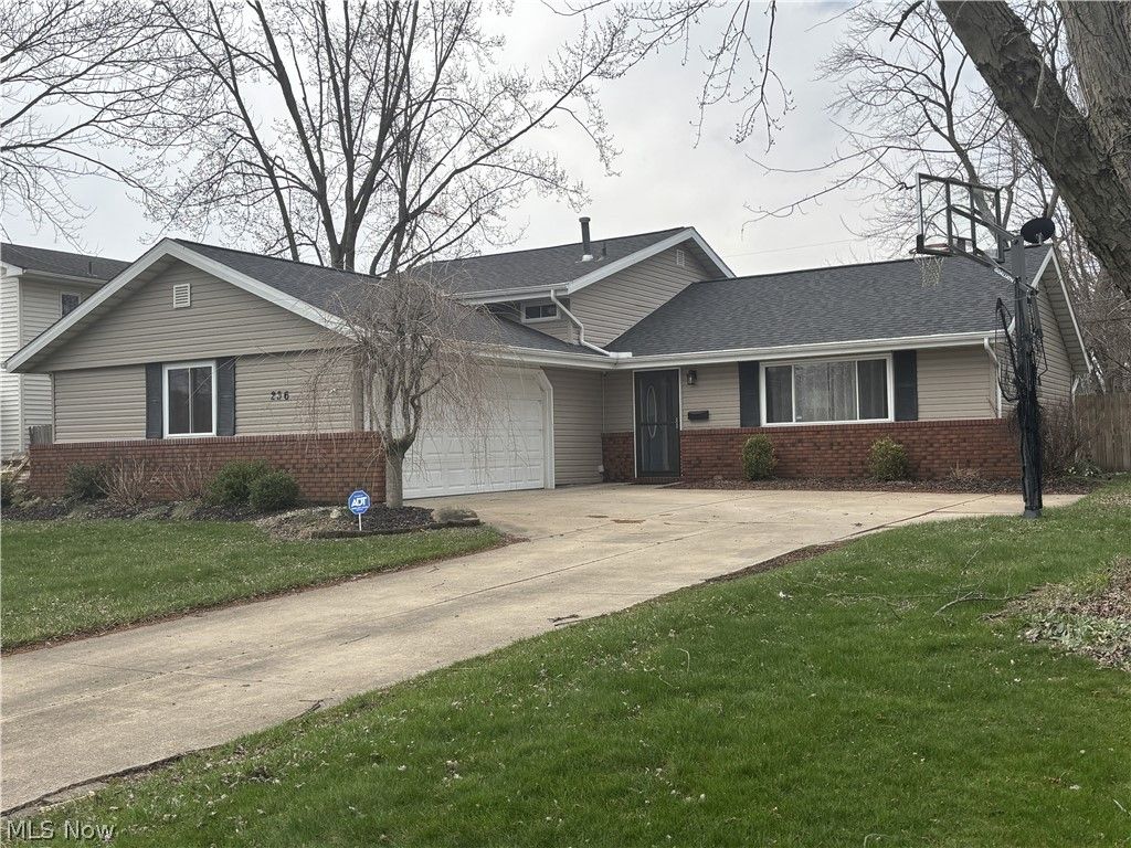 Photo of 236 Northfield Drive, Elyria, OH 44035 (MLS # 5194924)