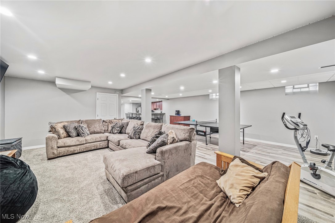 Highland Woods - Residential