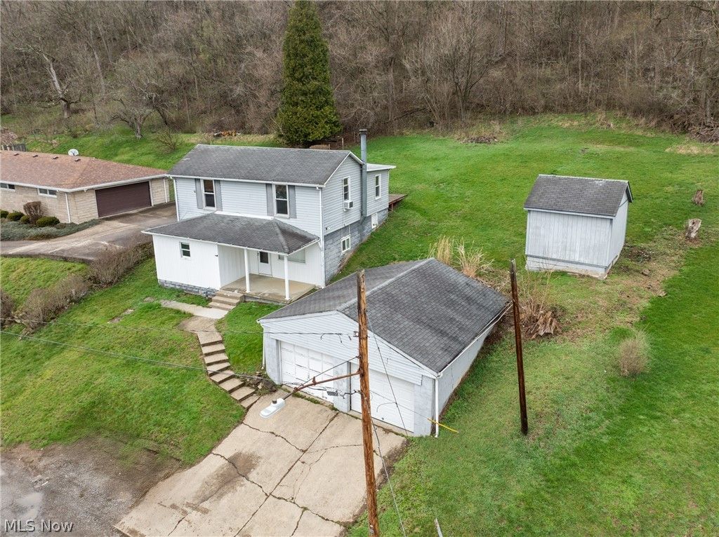 Photo of 55249 Locust Drive, Bridgeport, OH 43912 (MLS # 5194469)