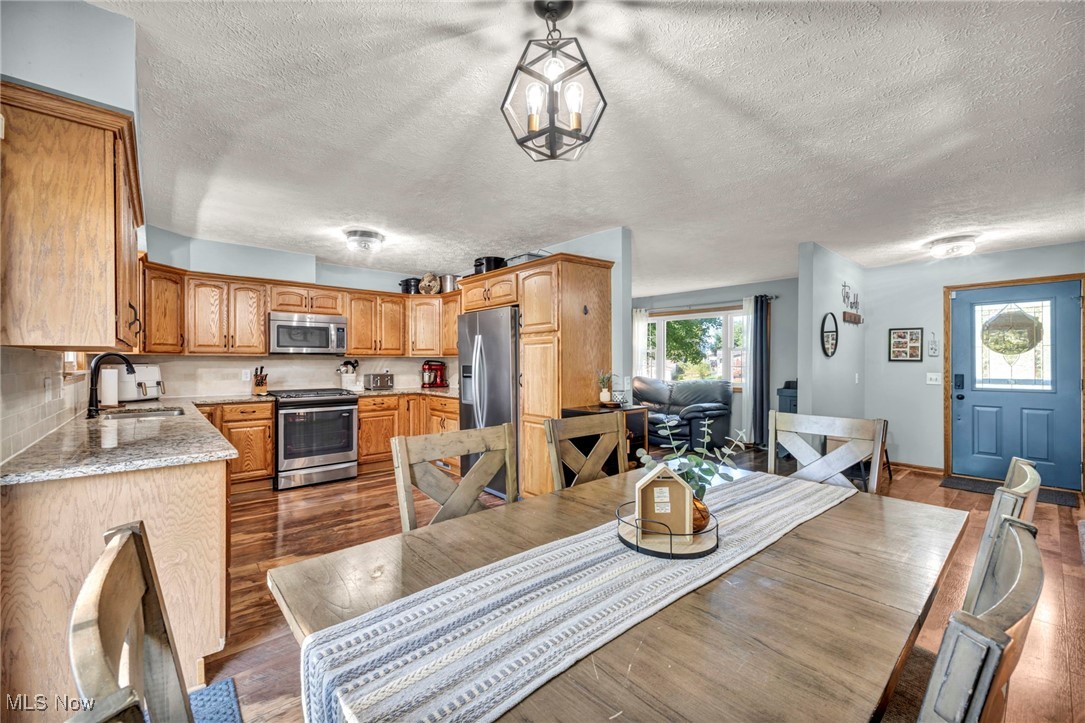 Laurel Ridge - Residential