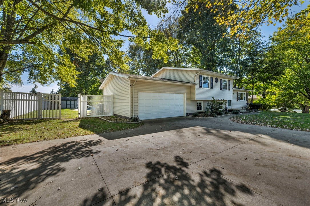 Laurel Ridge - Residential