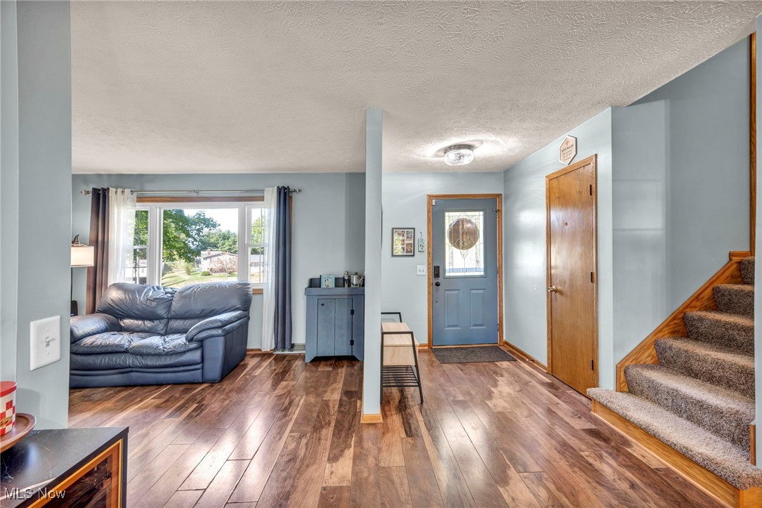 Laurel Ridge - Residential