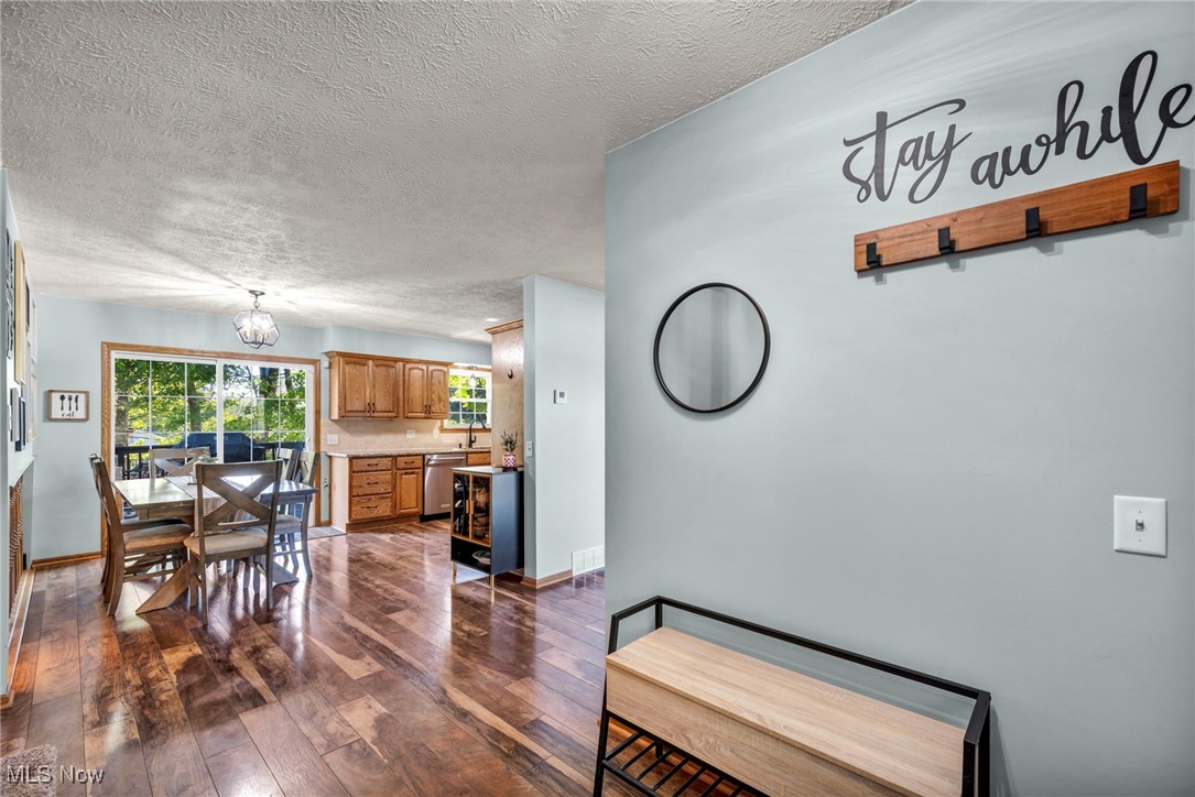 Laurel Ridge - Residential