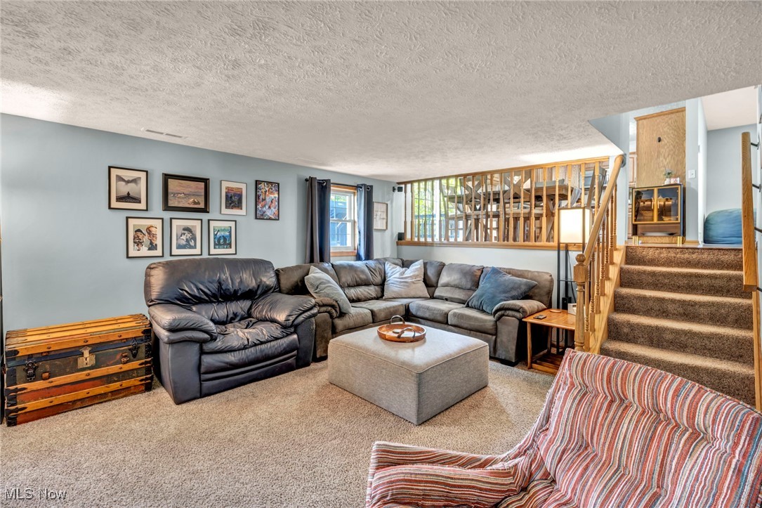 Laurel Ridge - Residential