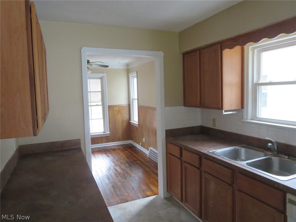 Huber Allotment 01 - Residential Lease