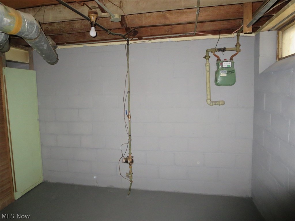 Huber Allotment 01 - Residential Lease