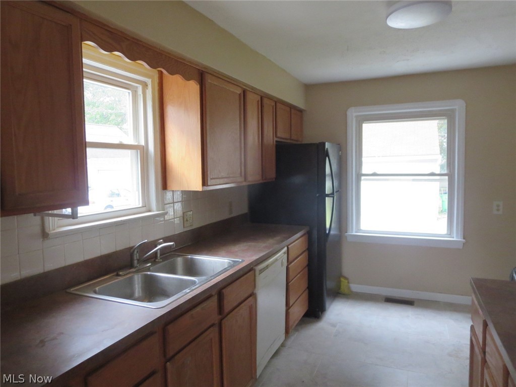 Huber Allotment 01 - Residential Lease