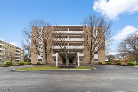2159 Wooster Road Unit 27, Rocky River, OH 44116 - #: 5108494