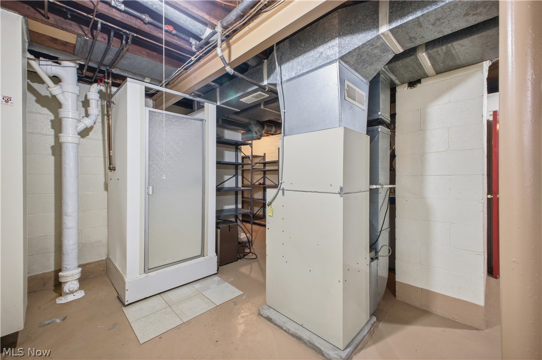 Royal Heights - Residential