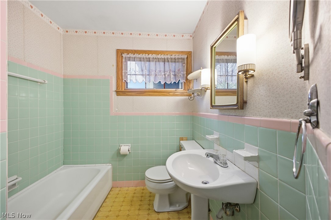 Royal Heights - Residential