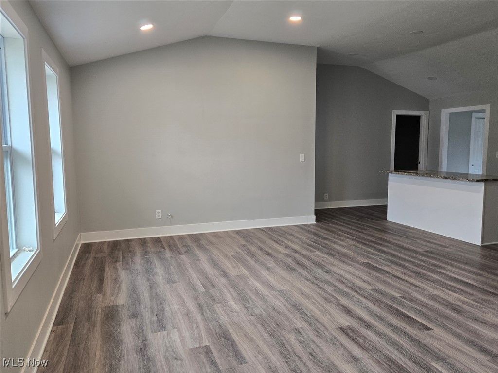 Photo of 2500 Redgate Lane, Youngstown, OH 44511 (MLS # 5175077)