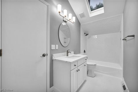 Tiny photo for 2 Salem Court, Beachwood, OH 44122 (MLS # 5191328)