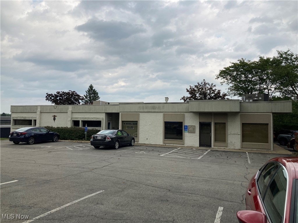 Highland Park - Commercial Lease