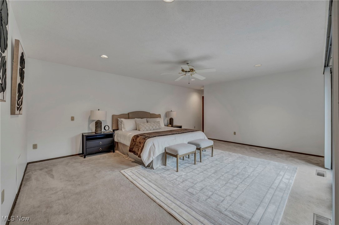12730 Ionia Court, Strongsville, Ohio image 32