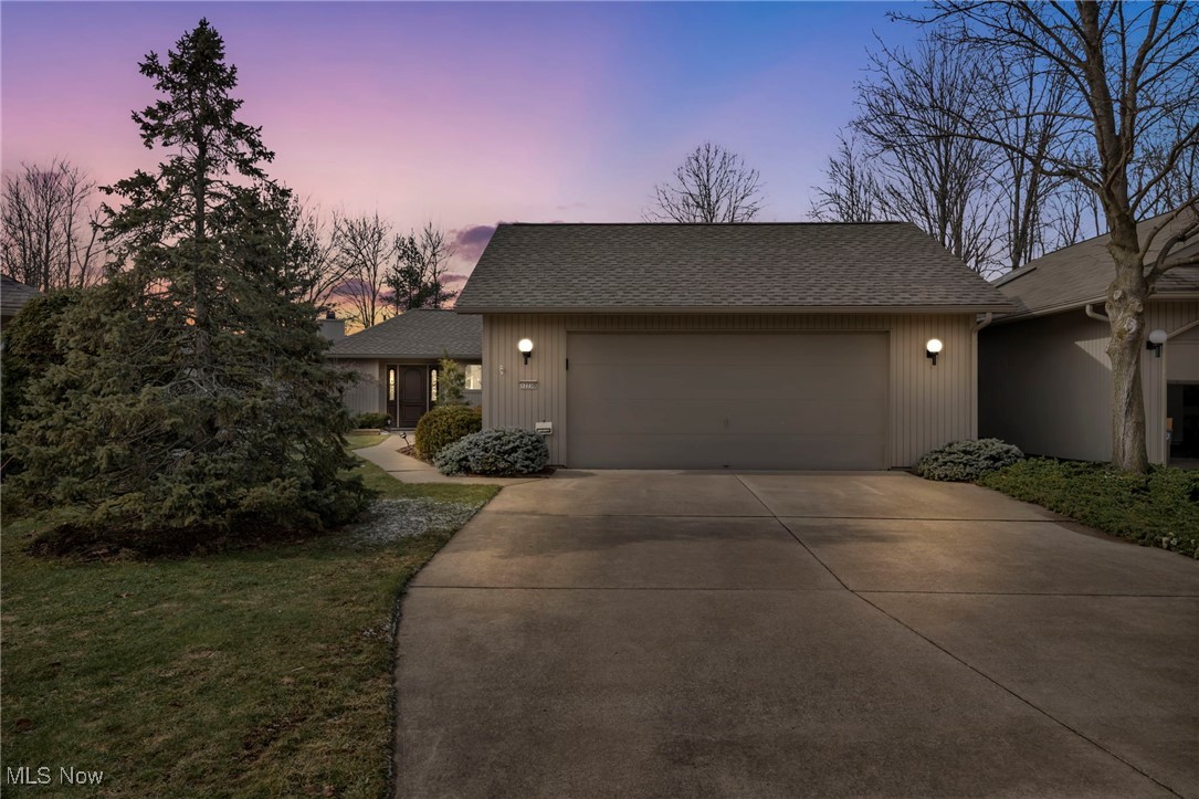 12730 Ionia Court, Strongsville, Ohio image 2
