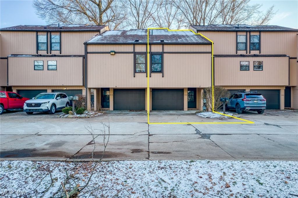 Photo of 616 James Avenue, Cuyahoga Falls, OH 44221 (MLS # 5180139)