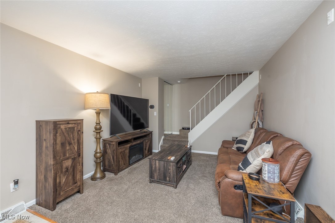 20436 Williamsburg Court 303A