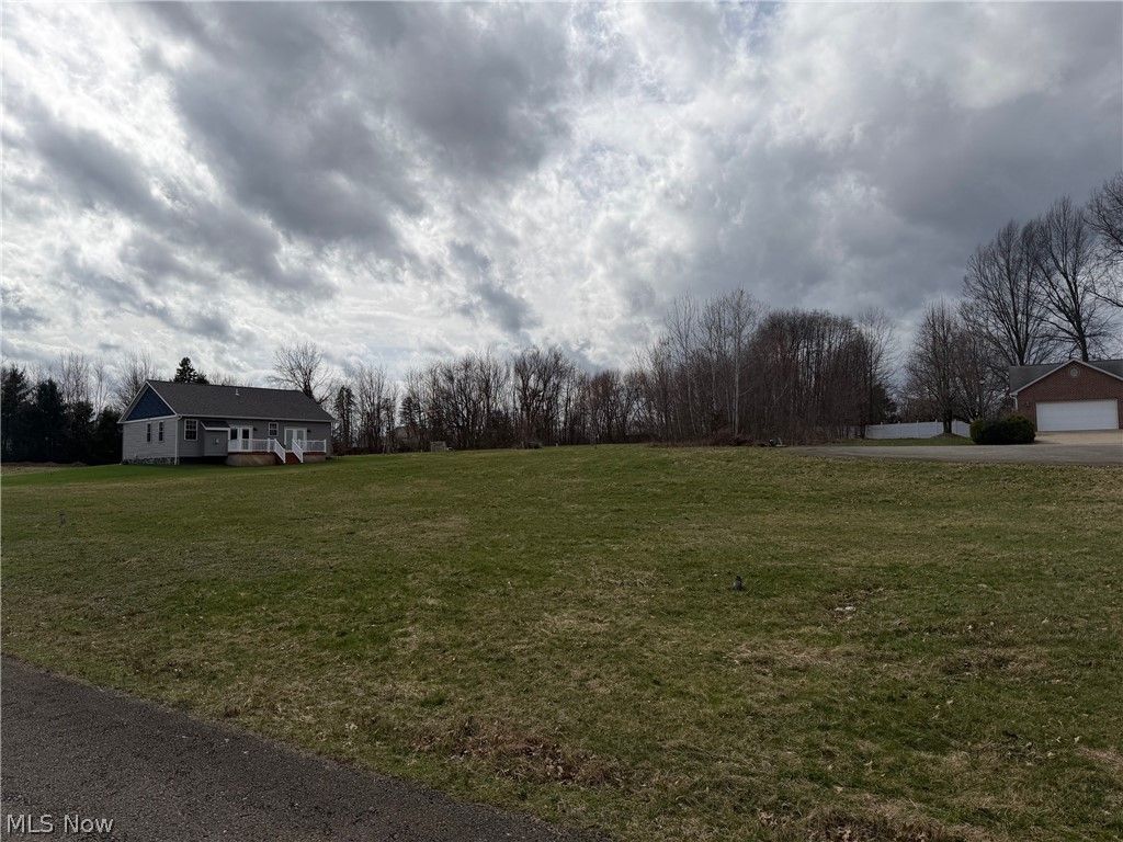 Photo of Anna Circle, Struthers, OH 44471 (MLS # 5192700)