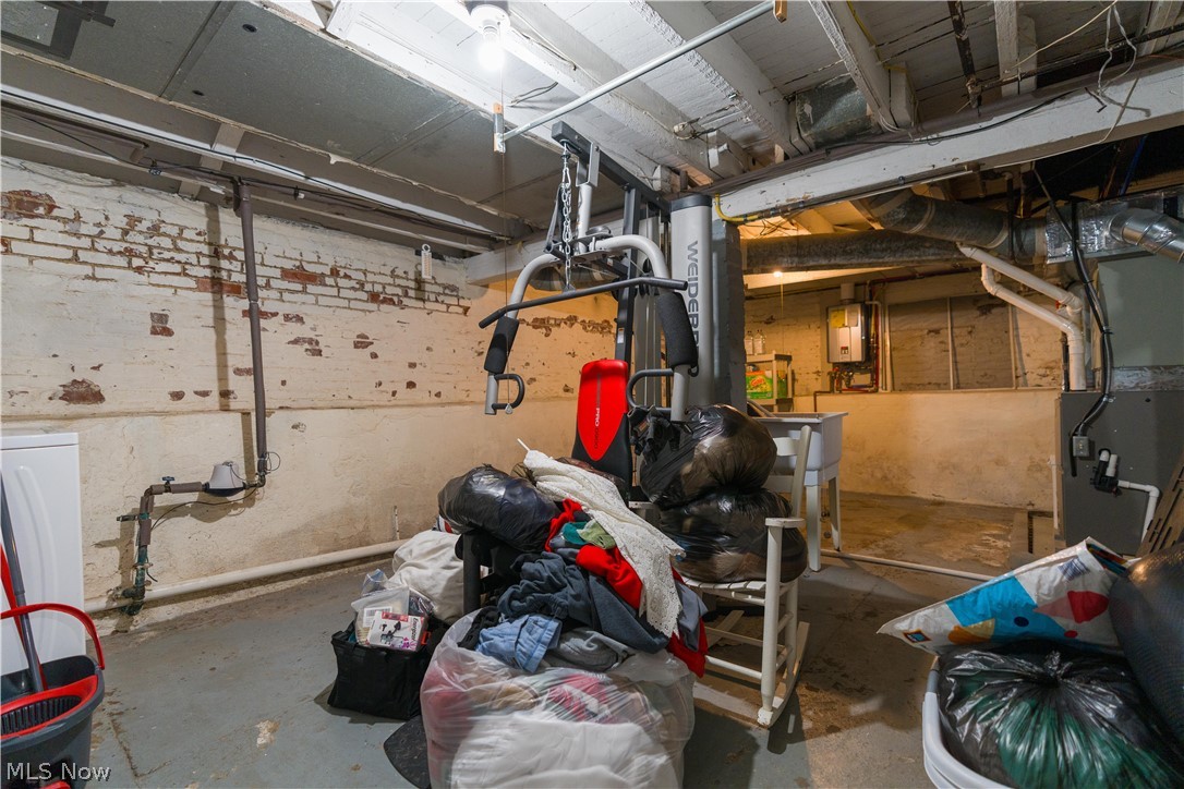 Akron 07 - Residential