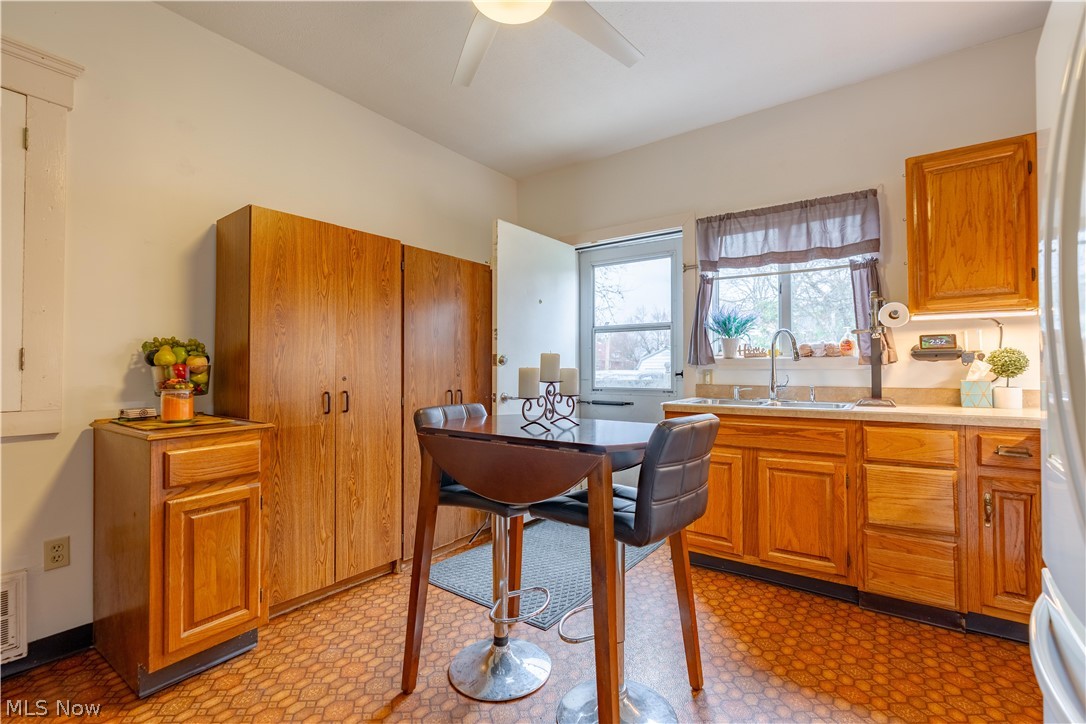 Akron 07 - Residential