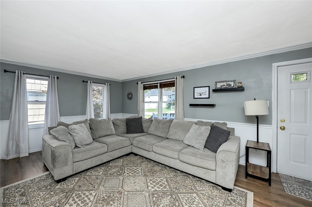 Heslop Morning View 06 - Residential