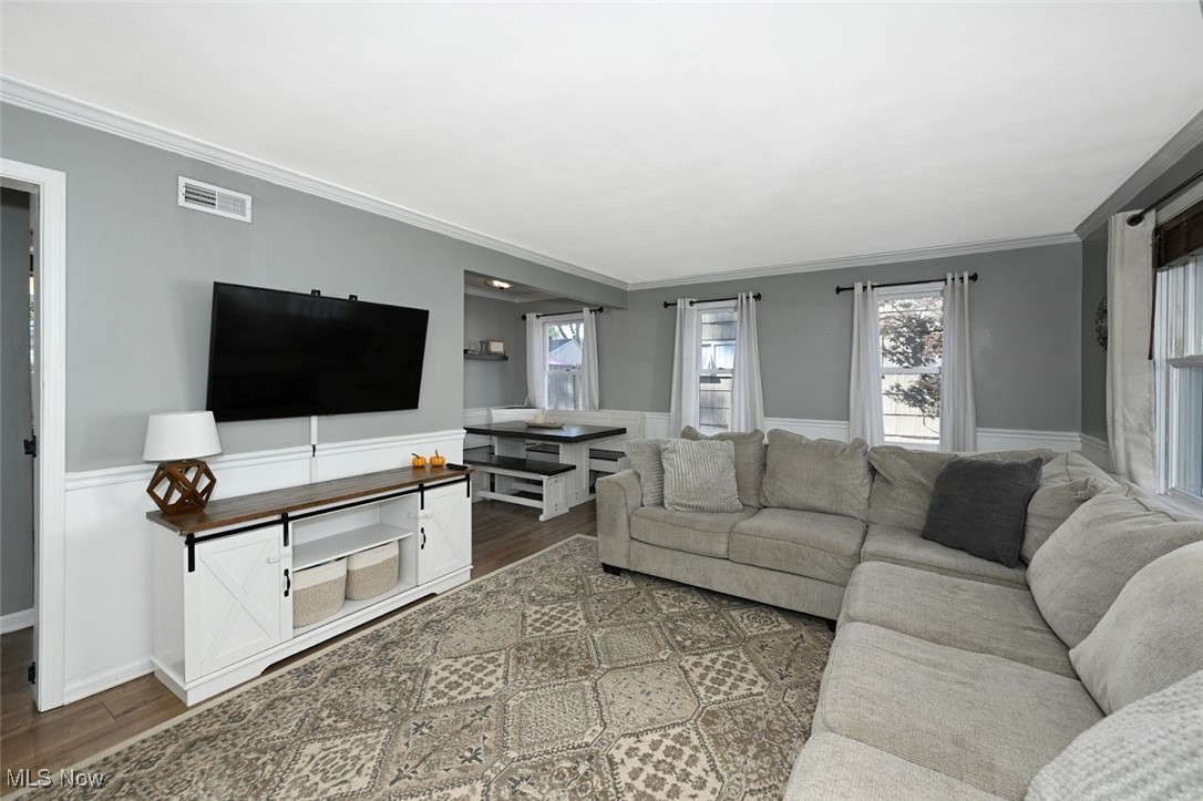 Heslop Morning View 06 - Residential