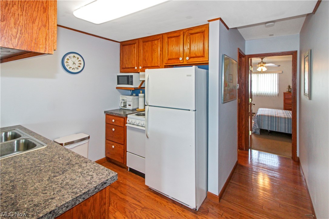 Harris Harbor Drive/Green Cove - Residential