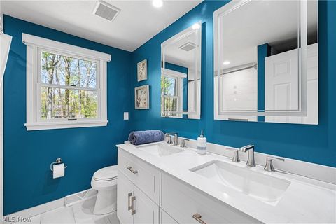 Tiny photo for 27446 Benwood Circle, North Olmsted, OH 44070 (MLS # 5195669)