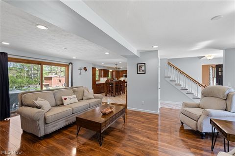 Tiny photo for 27446 Benwood Circle, North Olmsted, OH 44070 (MLS # 5195669)