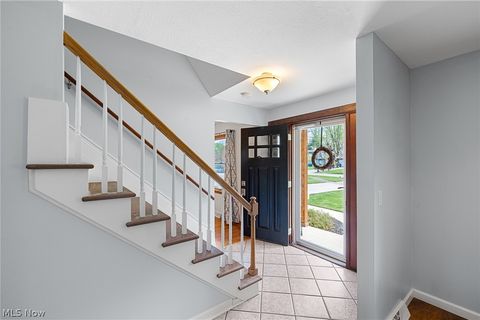 Tiny photo for 27446 Benwood Circle, North Olmsted, OH 44070 (MLS # 5195669)