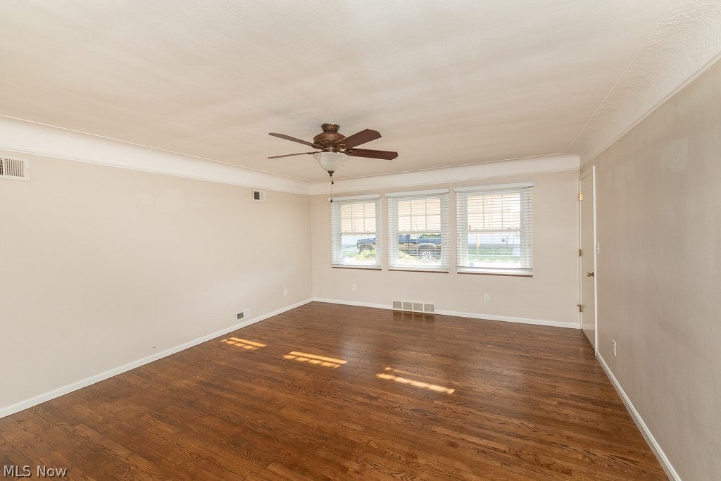 Photo of 14733 Grapeland Avenue, Cleveland, OH 44111 (MLS # 5224178)