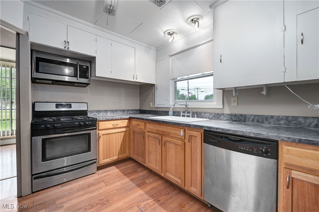 Black River 01 - Residential