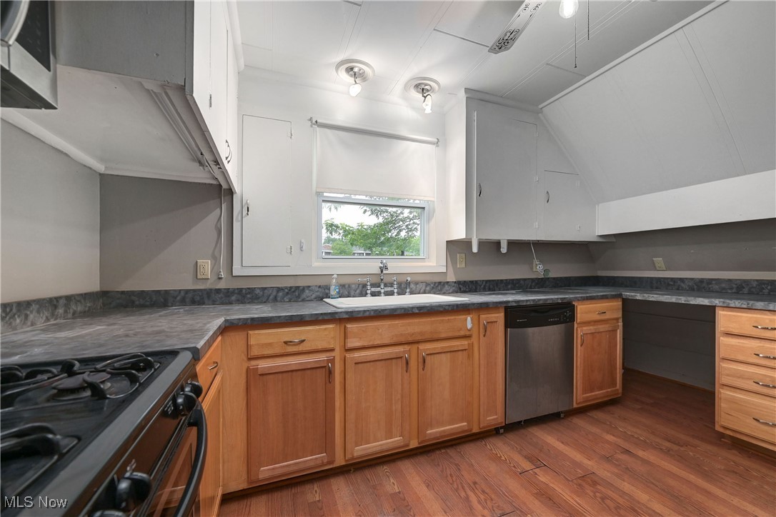 Black River 01 - Residential