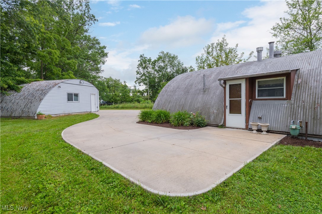 Black River 01 - Residential