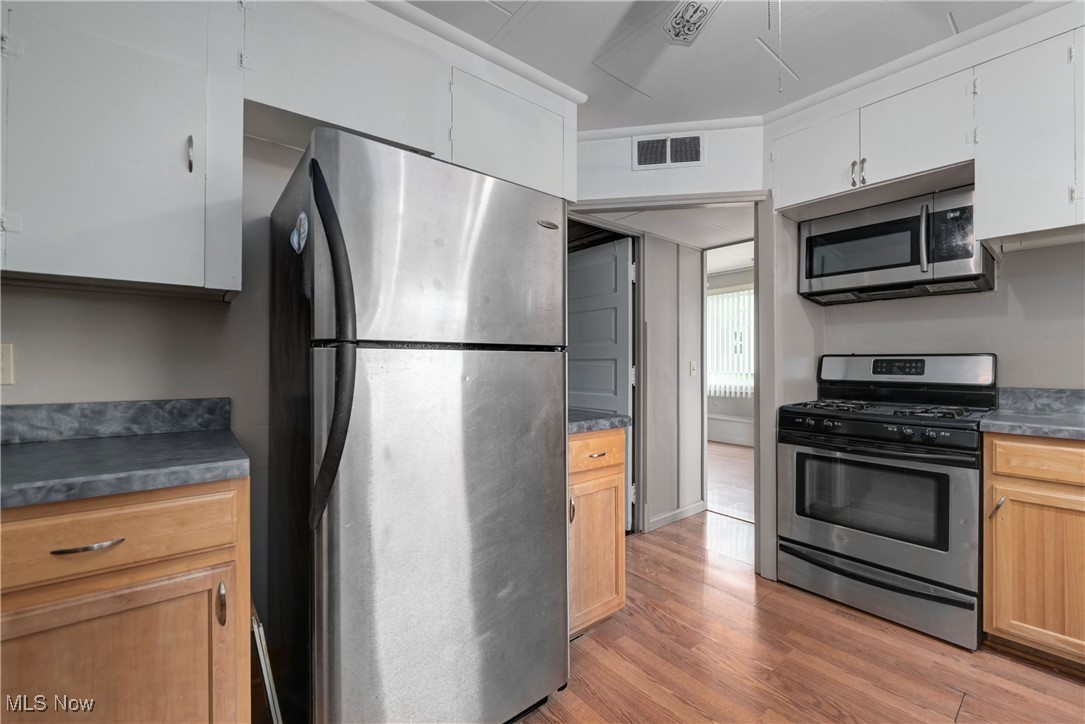 Black River 01 - Residential