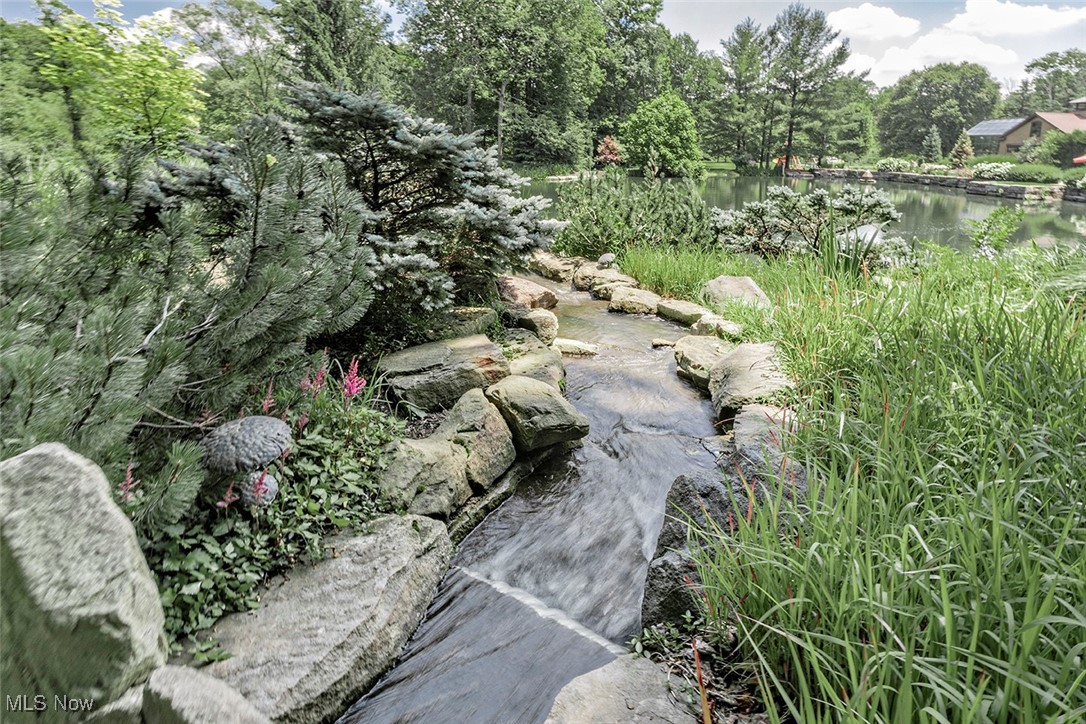 Russell 03 - Residential