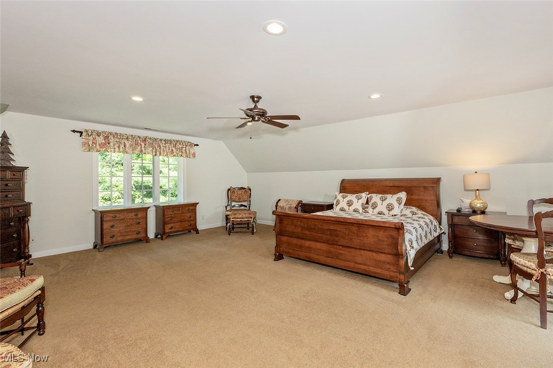 Russell 03 - Residential