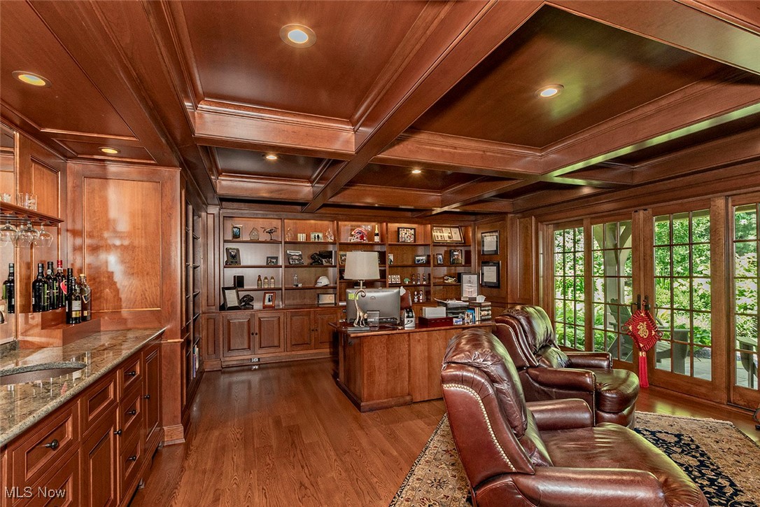 Russell 03 - Residential