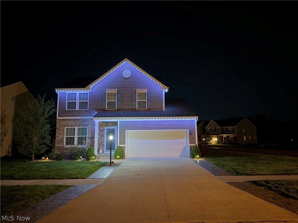 Photo of 36582 Stockport Mill Drive, North Ridgeville, OH 44039 (MLS # 5203995)