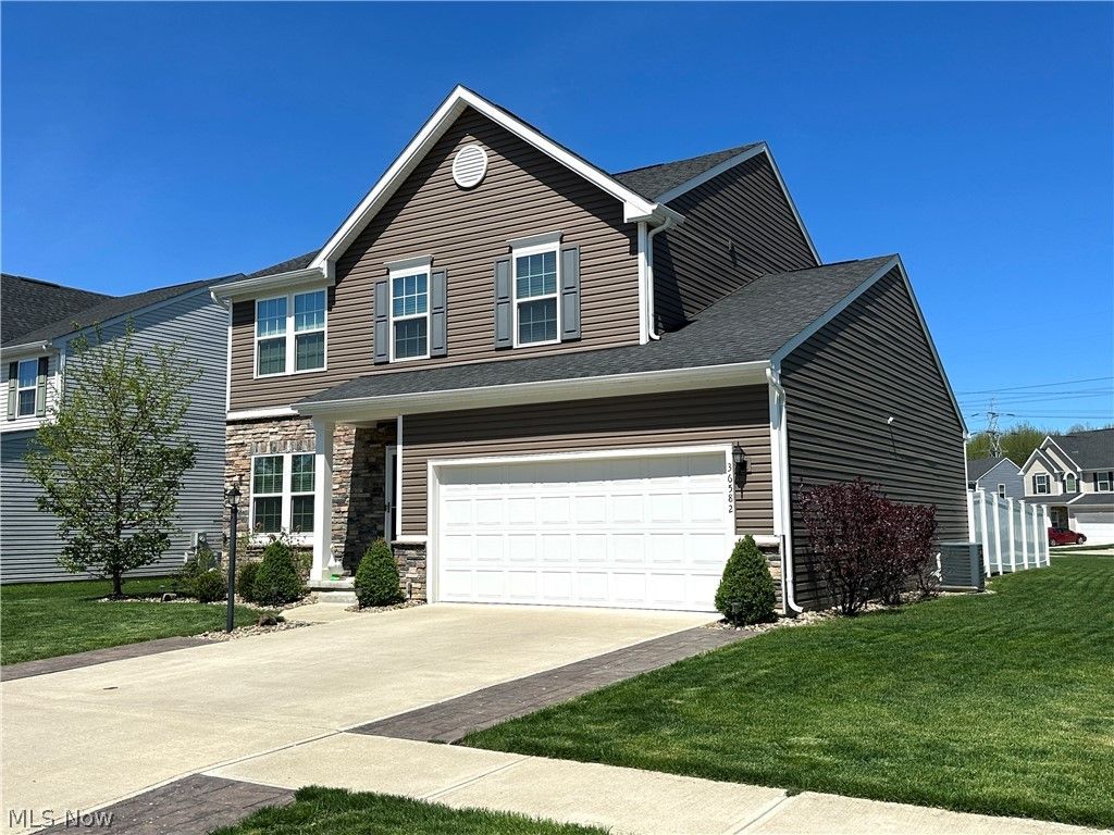Photo of 36582 Stockport Mill Drive, North Ridgeville, OH 44039 (MLS # 5203995)