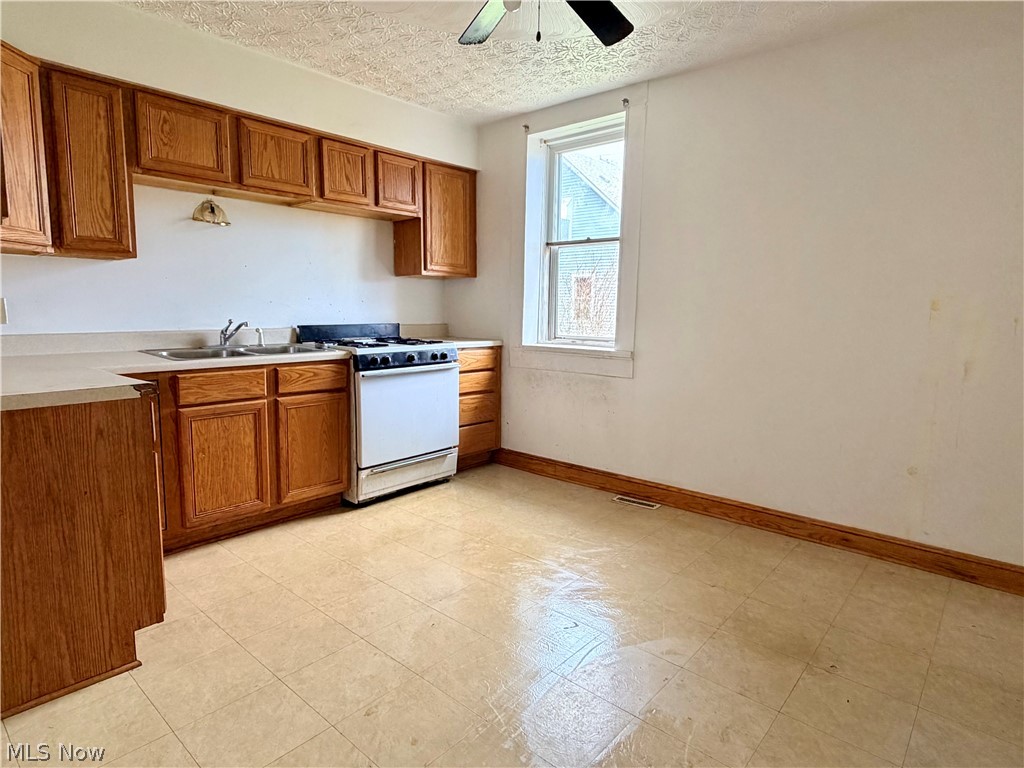 Lakeside - Residential