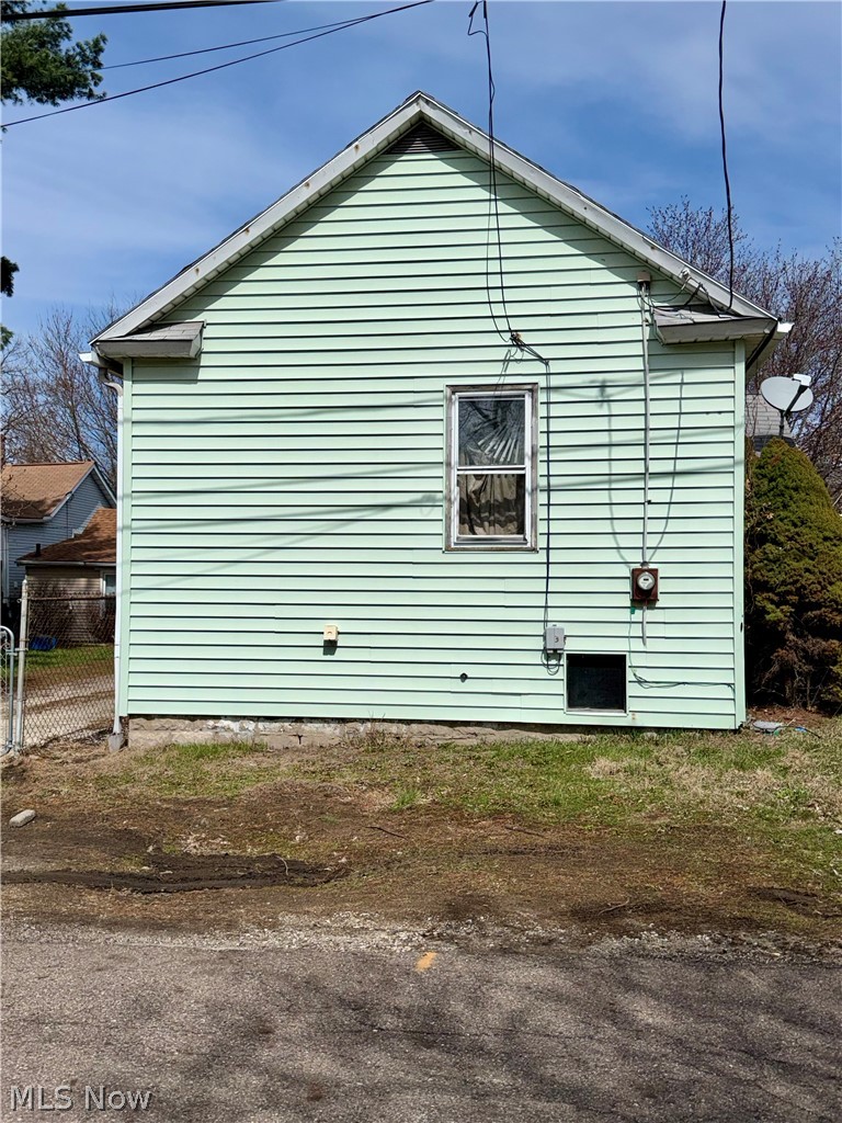 1304 Lakeshore Boulevard
