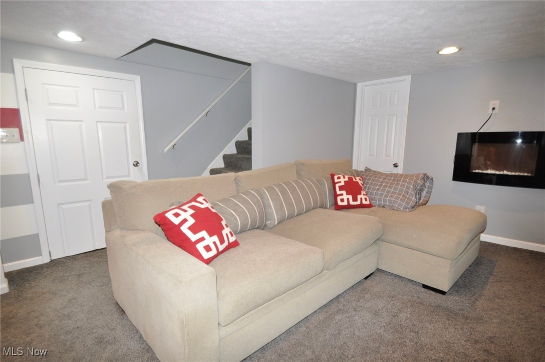 596 Lake Forest Drive, Bay Village, Ohio image 34