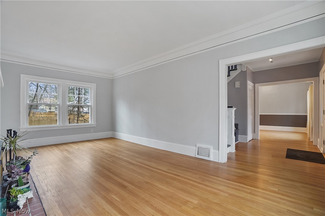 Shiposh Condo - Residential