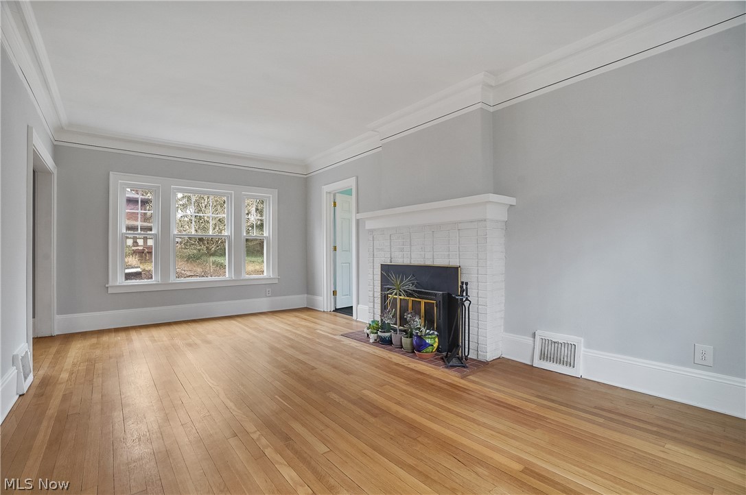 Shiposh Condo - Residential